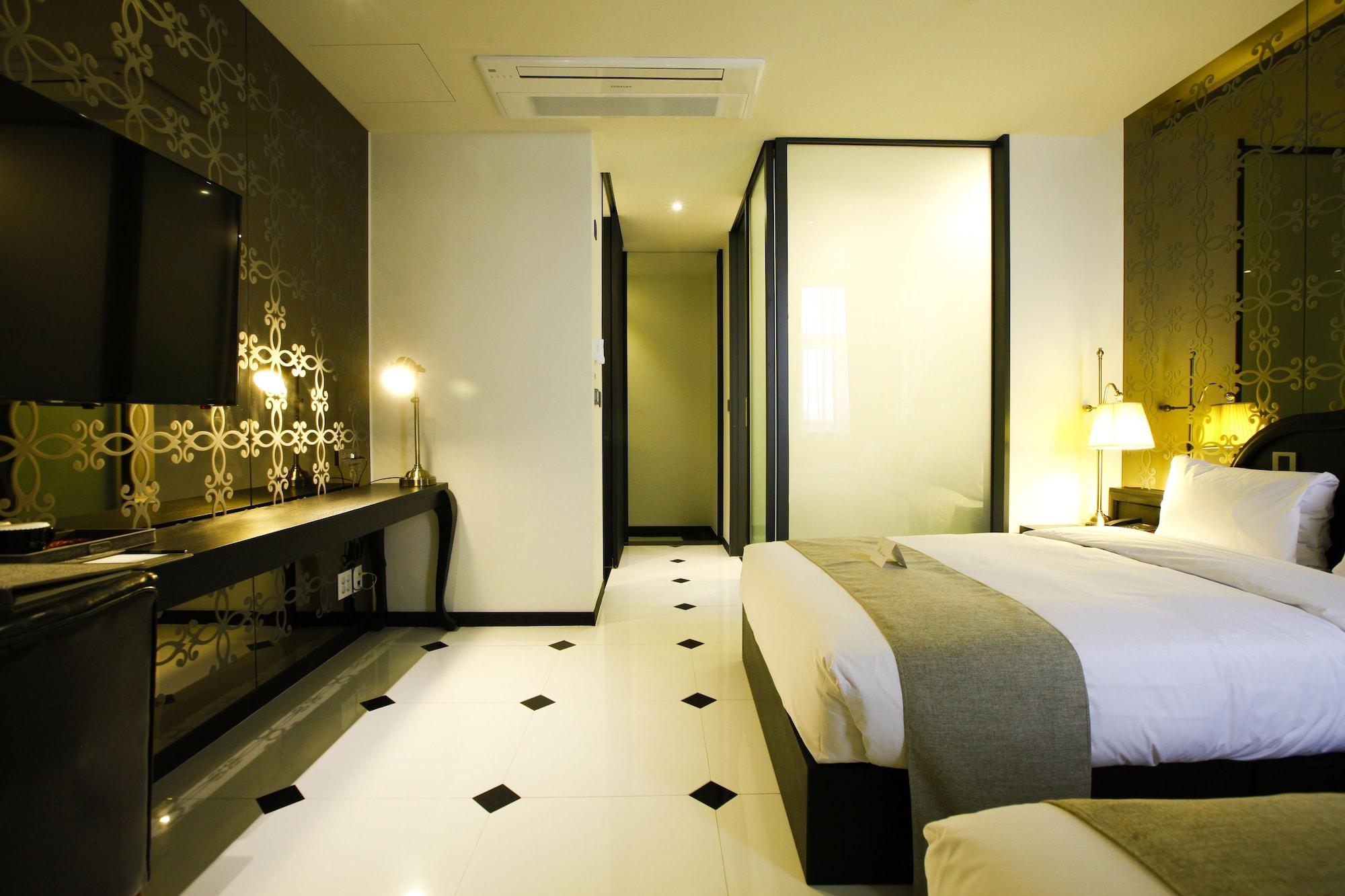 Hotel Doma Myeongdong Seoul Bagian luar foto