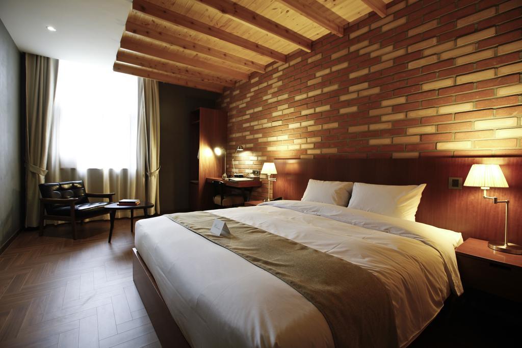 Hotel Doma Myeongdong Seoul Ruang foto